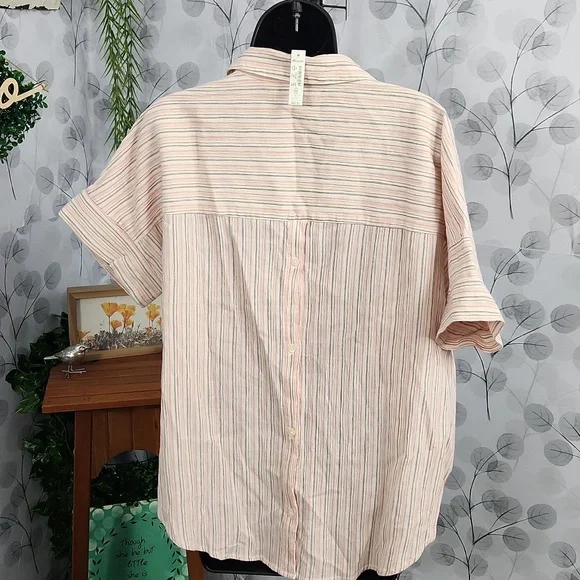 Madewell Courier Button-Back Shirt in Brampton Stripe - Picture 7 of 11